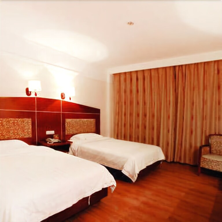 Хайкоу: Overseas Chinese Hotel Haikou