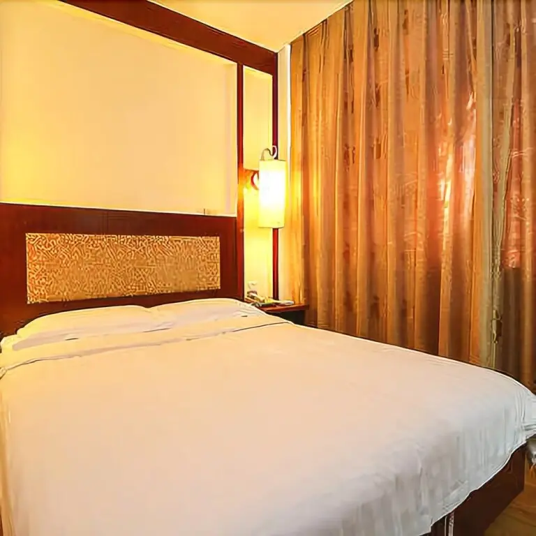 Хайкоу: Overseas Chinese Hotel Haikou