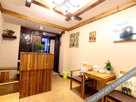 Цзясинь: Wu Town Shuimo Xianting Zhi Zhuyuan Xiaozhu Inn