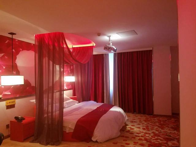 Кайфын: Thank Inn Hotel He'nan Kaifeng Weishi County Health Road