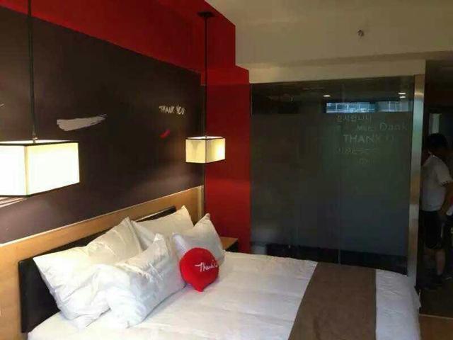 Кайфын: Thank Inn Hotel He'nan Kaifeng Weishi County Health Road