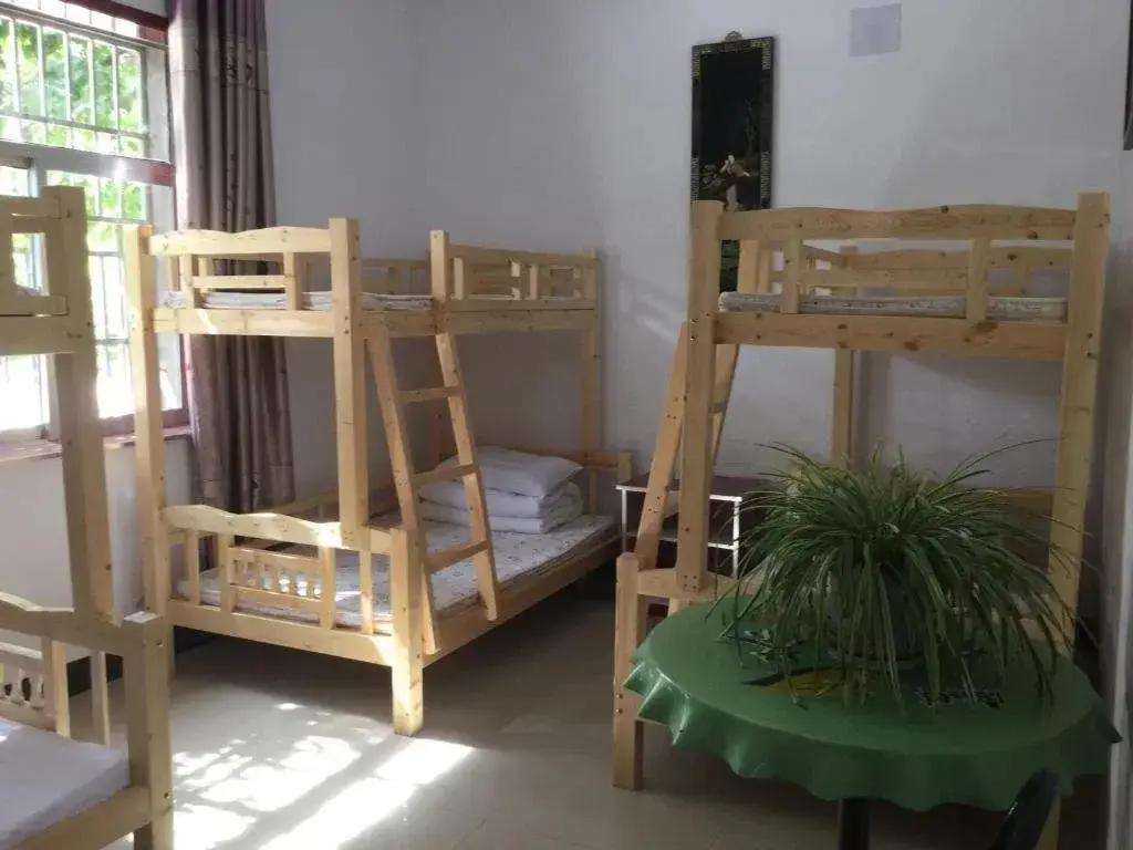 Цзюцюань: DunHuang ShaCheng Youth Guesthouse