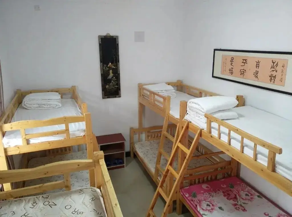Цзюцюань: DunHuang ShaCheng Youth Guesthouse