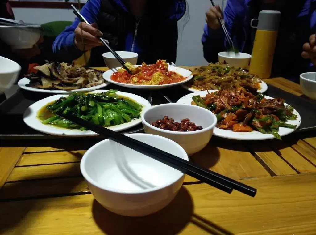 Цзюцюань: DunHuang ShaCheng Youth Guesthouse