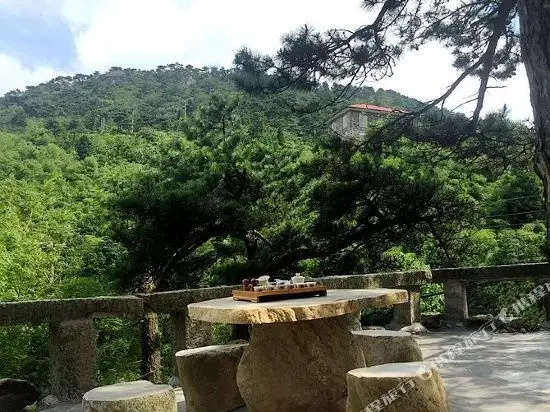 Цзюцзян: Banyuewan Inn (Mount Lu Yunmeng)