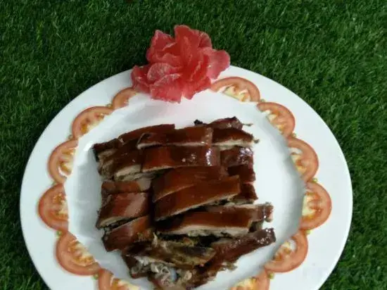 Дунфан: Dong Fang Ying Bin Hotel