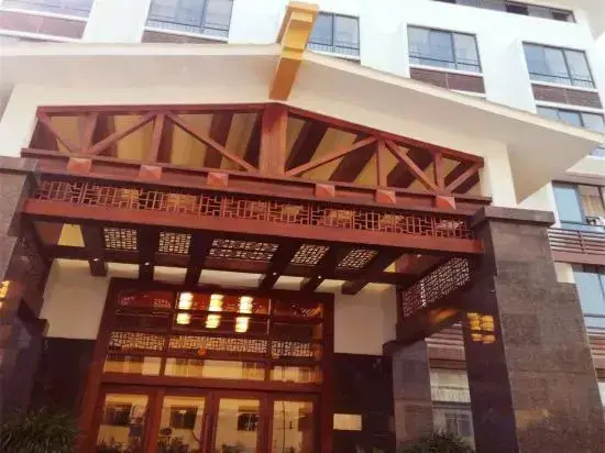 Дунфан: Dong Fang Ying Bin Hotel