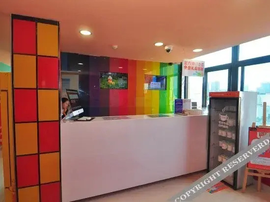 Нинбо: Pod Inn Ningbo Luomeng Universal Paradise Yintai City