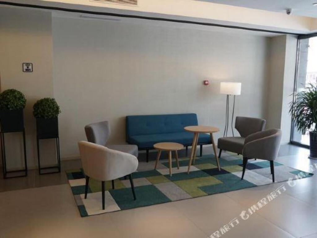 Тайан: Homeinn Selected Hotel (Taishan Scenic Area Tianwai Village Entrance)