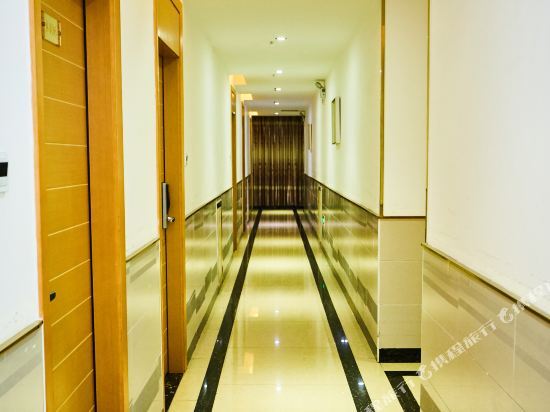 Гуанчжоу: Longdu Hotel (Baixin Plaza Store)