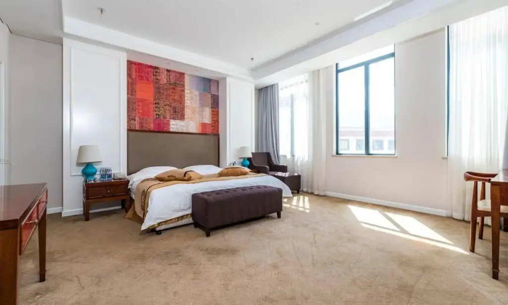Линжи: Gela Dandong Business Hotel (VIP Building)