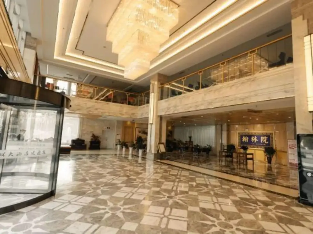 Джинченг: Hanlin Hotel