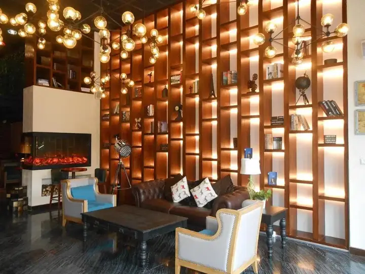 Чэнду: James Joyce Coffetel Chengdu Century City Convention and Exhibition Center
