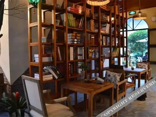Чунцин: RuShan-YunYe Sunshin-Light luxury homestay（Fairy Mountain Tourist Center Store）