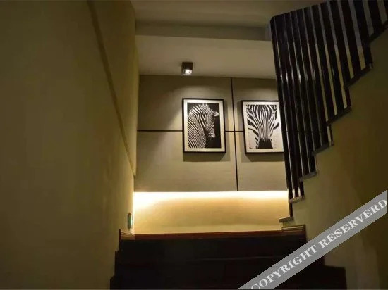 Чунцин: RuShan-YunYe Sunshin-Light luxury homestay（Fairy Mountain Tourist Center Store）