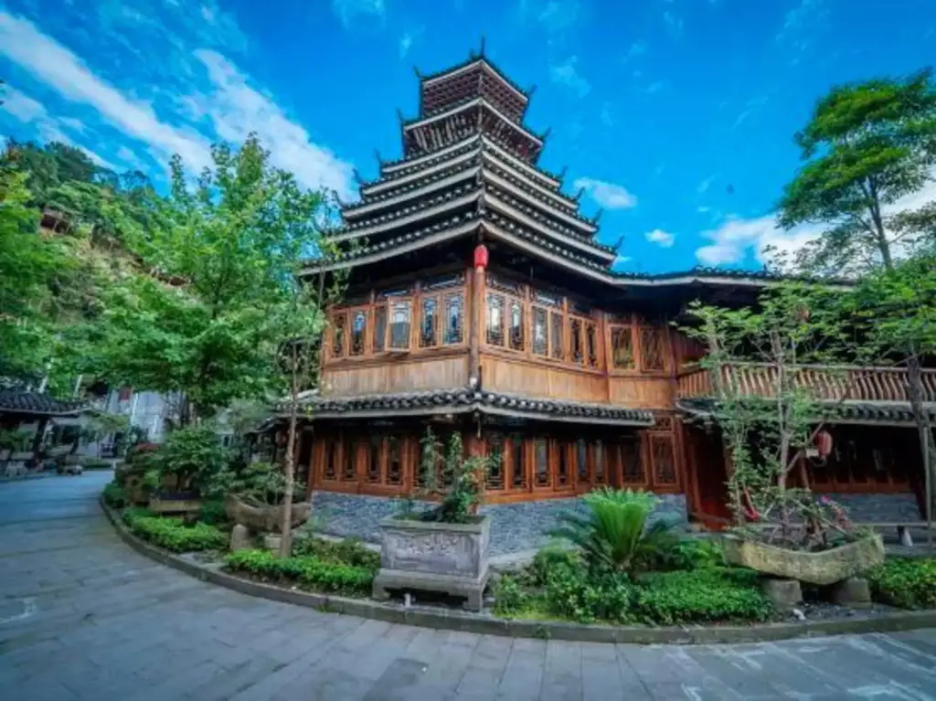 Чунцин: Guyun Langqiao Holiday Hotel