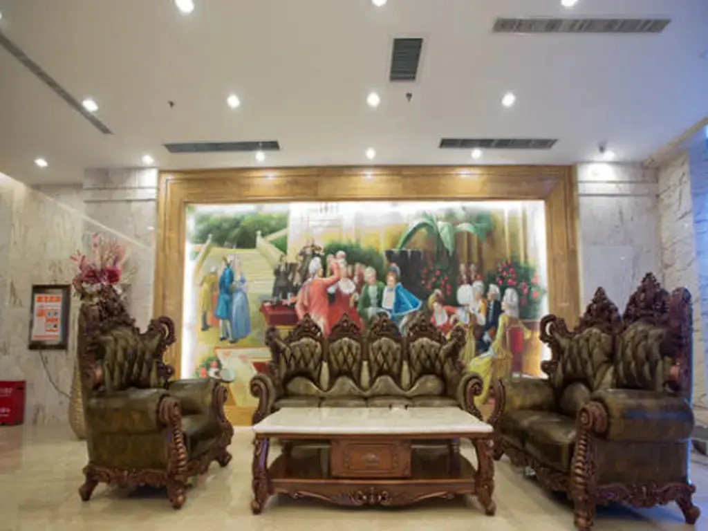 Чжумадянь: Vienna International Hotel (Zhumadian Huayuan Xuefu)