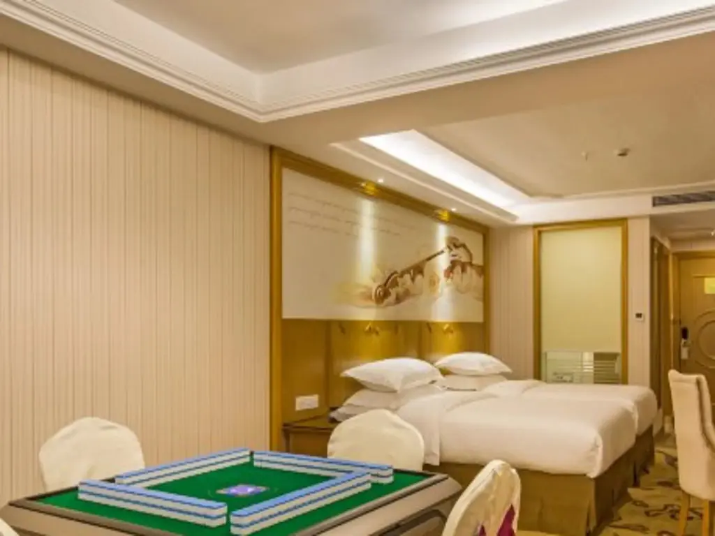 Наньпин: Vienna International Hotel (Mount Wuyi Impression Dahongpao)