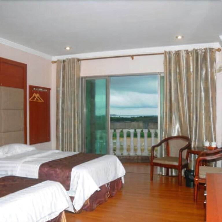 Шаньвэй: Honghaiwan Qintian Bandao Hotel