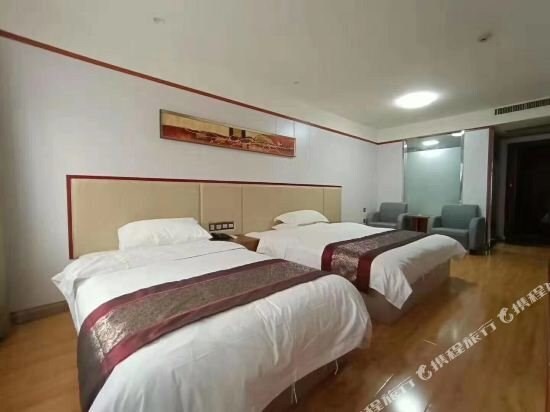 Сянфань: Red Oriental City Hotel