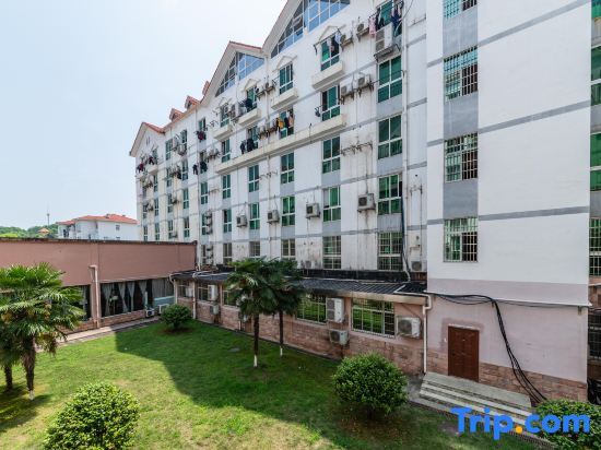 Чанша: SAINT-TROPEZ Home  in ChangSha