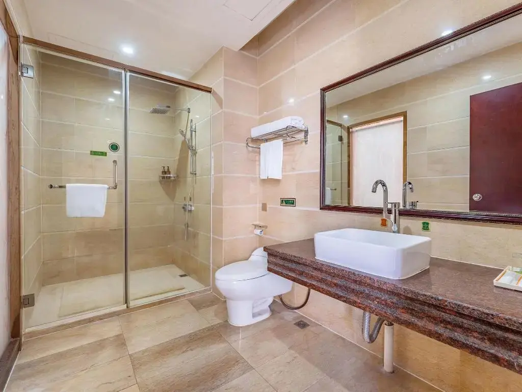 Дунгуань: Vienna Classic Hotel (Dongguan Humen Xiaojiejiao)