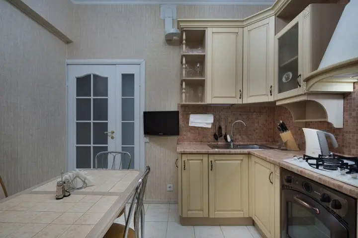 Москва: Fortnight (Фортнайт) на улице Киевская