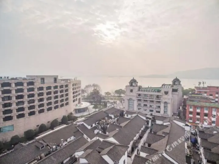 Ханчжоу: Hangzhou Xiyue Kuaijie Hotel(west lake musical fountain)
