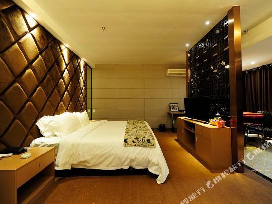 Гуйян: Royal Membership Holidays Hotel