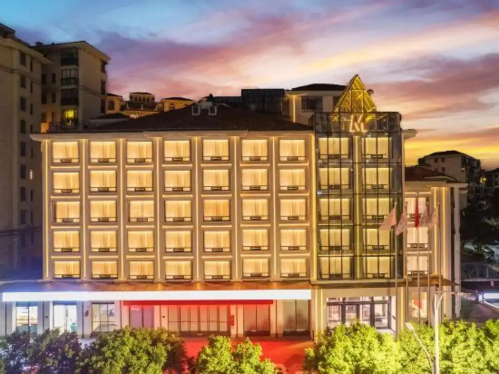 Куньмин: Peninsula Hotel - Anning