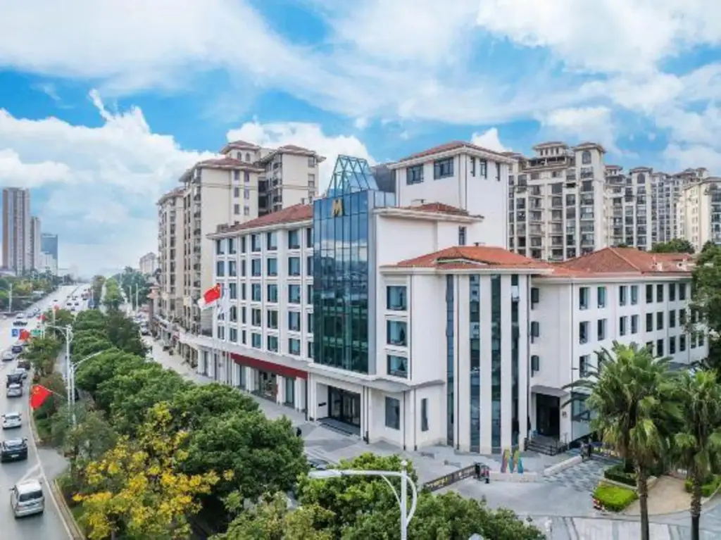 Куньмин: Peninsula Hotel - Anning