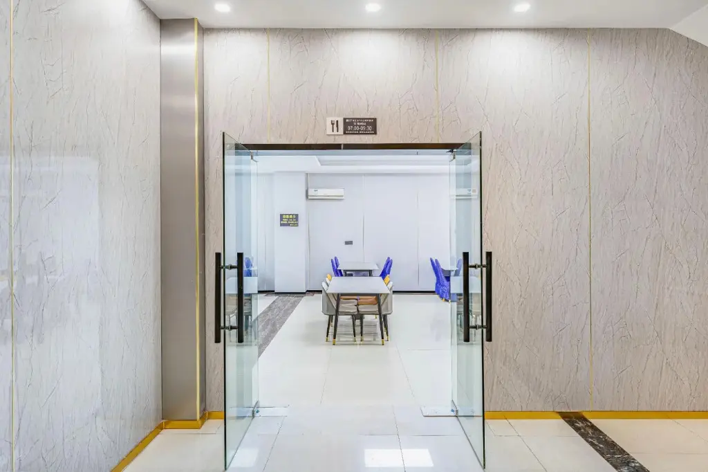 Гуанчжоу: Yuming Hotel (Guangzhou Jianggaoyida Plaza)