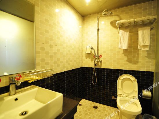 Гуйян: Pai Hotel (Guiyang Dashandong Yunfeng Road Subway Station)