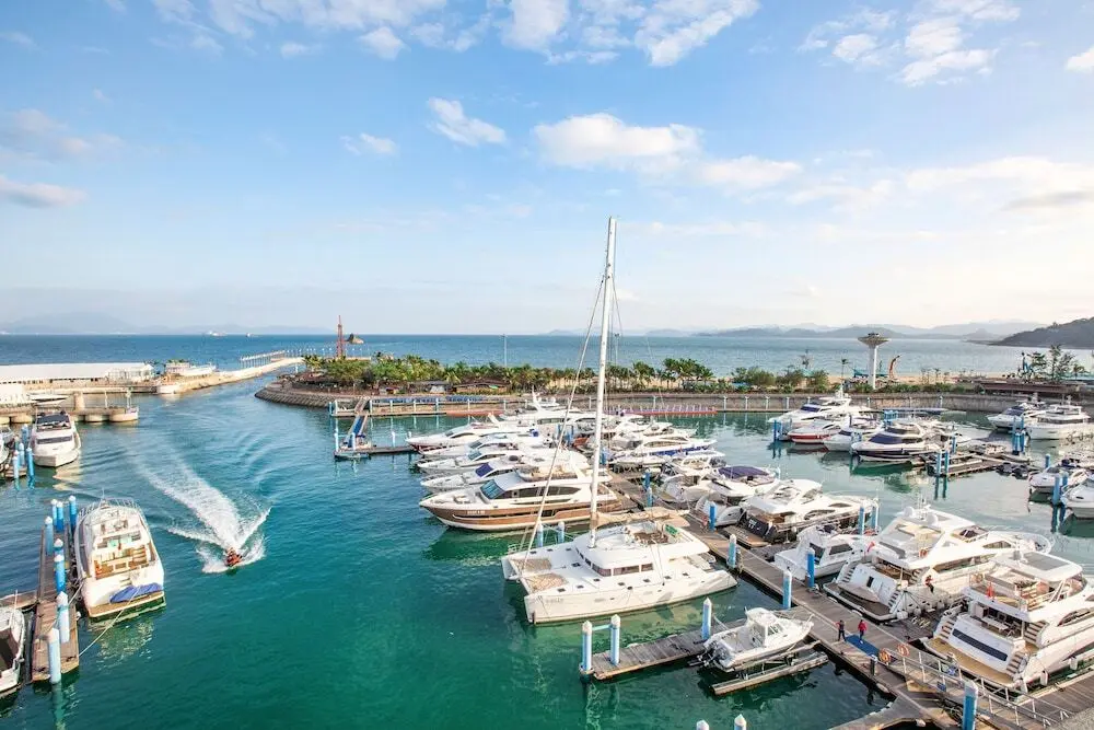 Шэньчжэнь: Da Mei Sha Yacht Club Resort