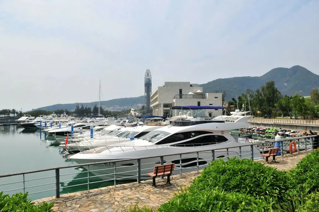 Шэньчжэнь: Da Mei Sha Yacht Club Resort