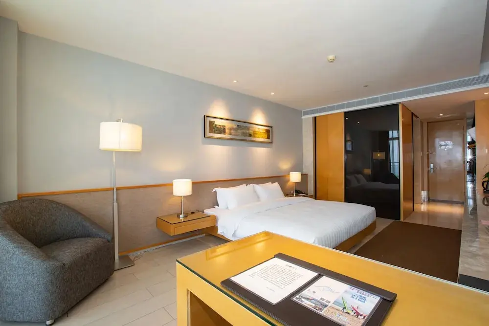 Шэньчжэнь: Da Mei Sha Yacht Club Resort