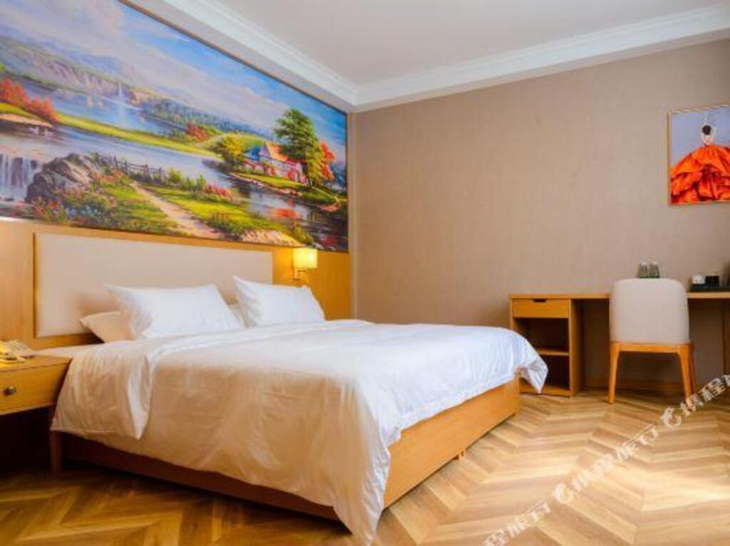 Уси: Guibao Hotel