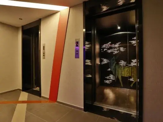 Хэфэй: Orange Hotel (Hefei Huaihe Road Pedestrian Street Dadongmen Metro Station)