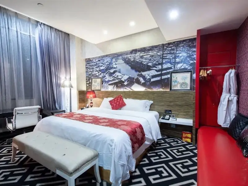 Чанша: He Long A Hotel