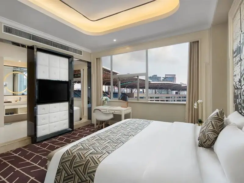 Чанша: He Long A Hotel