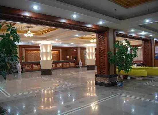 Шаньвэй: Green Island Yacht Hotel