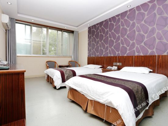 Нанкин: Huating Hotel