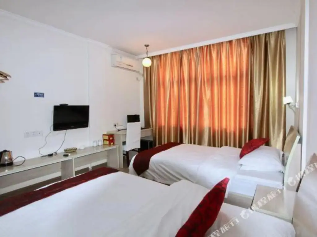 Цзясинь: Jinting Business Hostel
