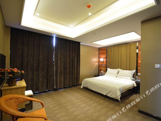 Чжэнчжоу: Yuanrun Business Hotel