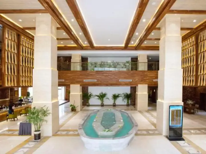 Ичан: Geheyan Hotel
