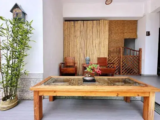 Дали: Laiquer Guesthouse (Cangshan Gate Branch, Dali Ancient City)
