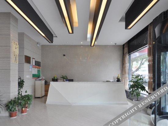 Нинбо: zhongyifengshang hotel