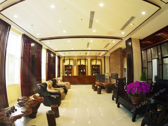 Biancheng Holiday Hotel — фото 1