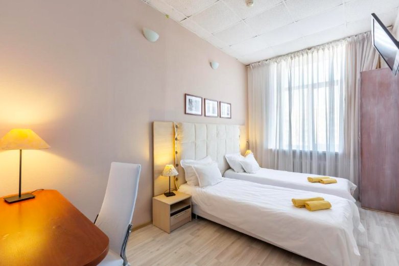 Москва: Hotel Ananas 2