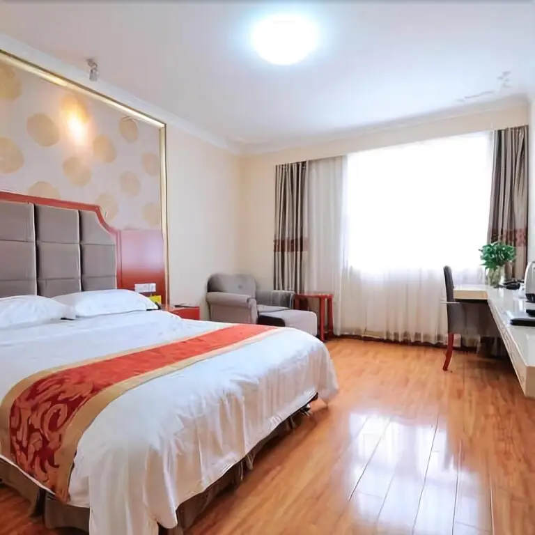 Сиань: The Great Wall Building Hotel